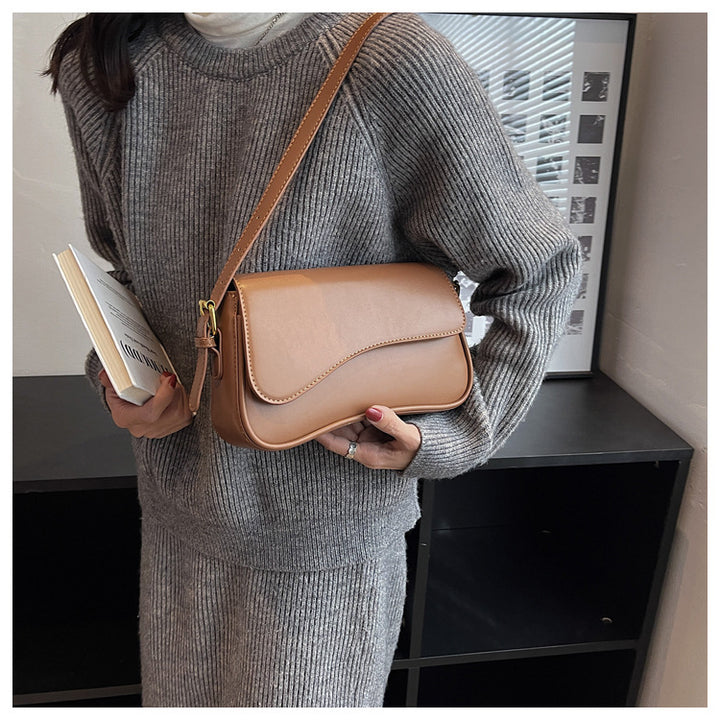 Fashion Simple New Flip Magnetic Buckle Shoulder Bag