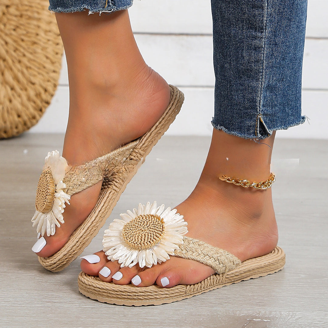 Summer New Fashion  Simple Flower Flat Casual Sandals