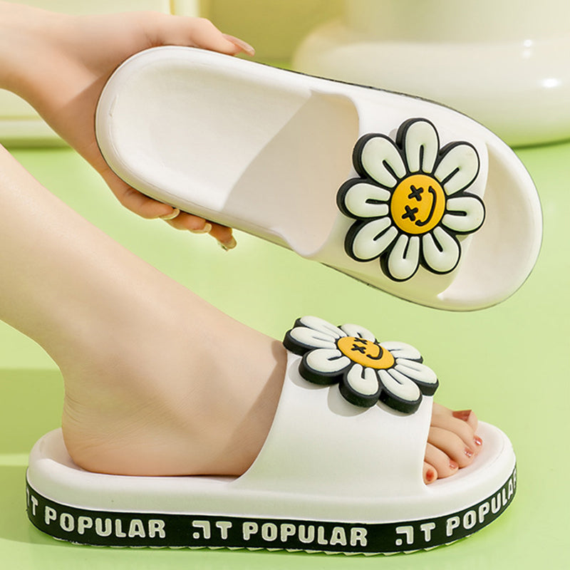 Summer Flower Slippers  New Fashion Letter Garden Shoes Indoor Anti-Slip Floor Bathroom Bathing Home Slipper